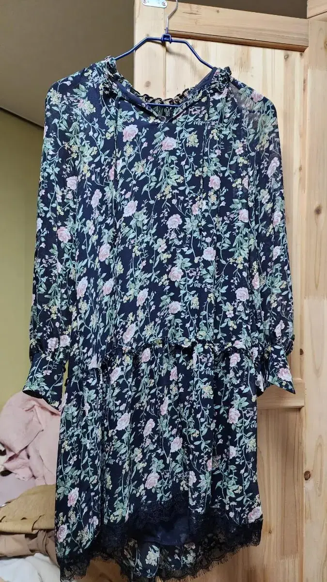 Thousand Island Navy Rose Floral ONEPIECE Size S