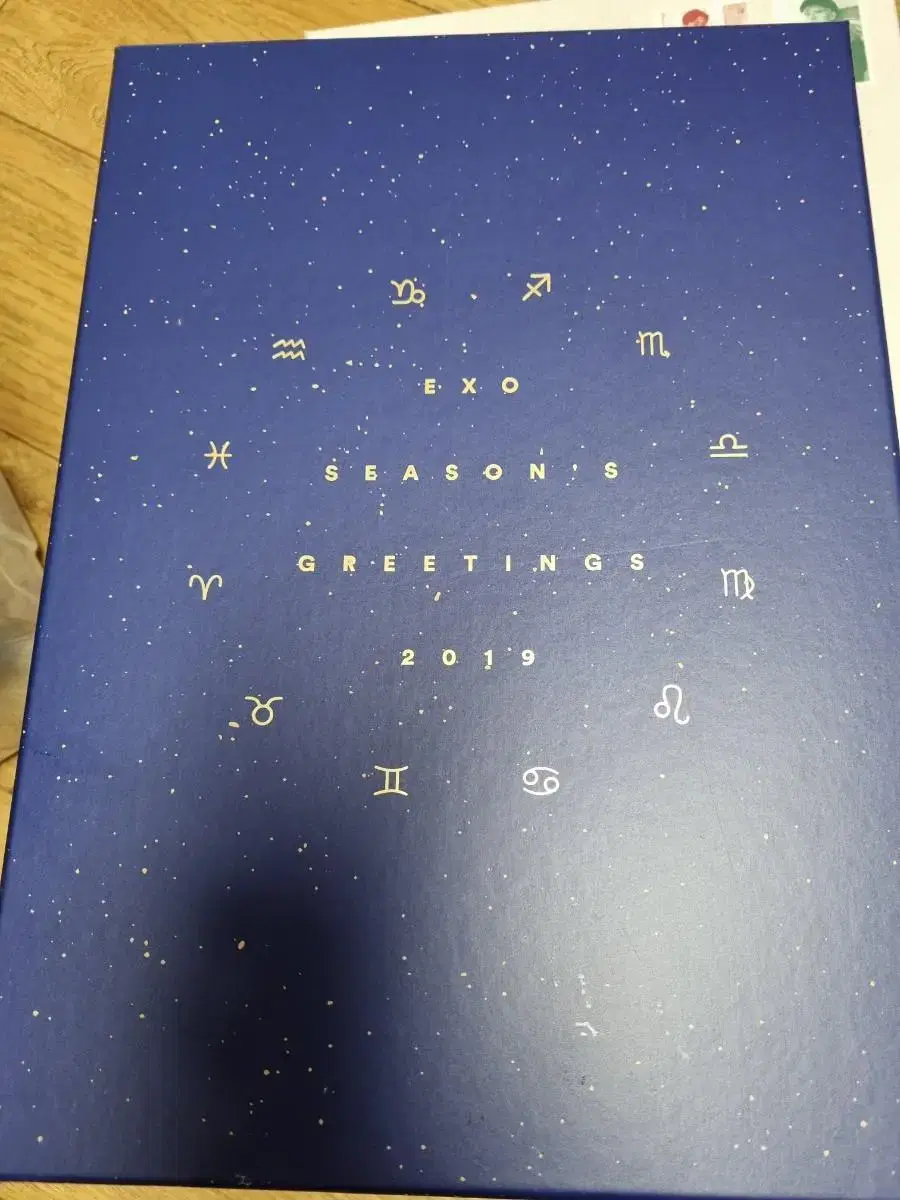 Exo season's greetings 2019