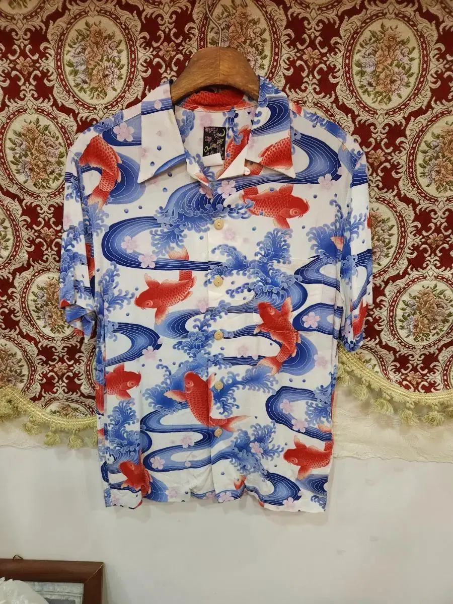 Oniwa Soto Koi Irezumi Pattern Short Sleeve Shirt