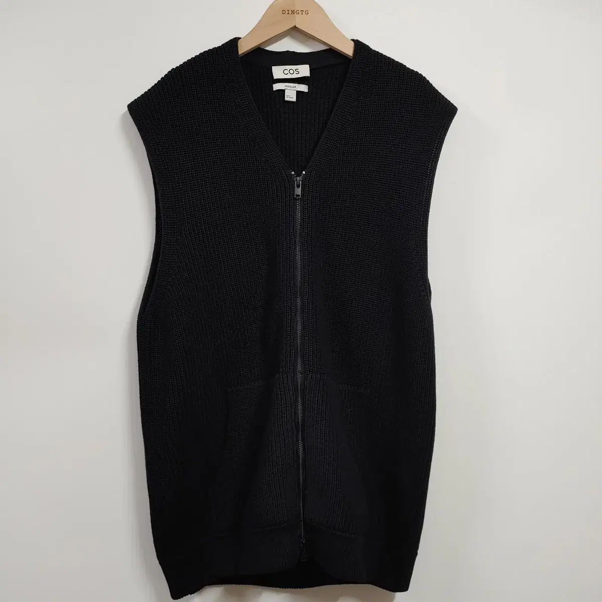 [S] Course Knit Vest Zip-Up