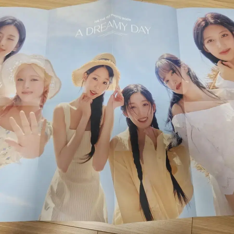 아이브 dreamy day 포토북 포스터타투 스티커cd dvd 박스 양도