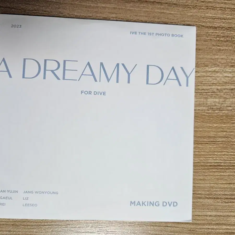 아이브 dreamy day 포토북 포스터타투 스티커cd dvd 박스 양도