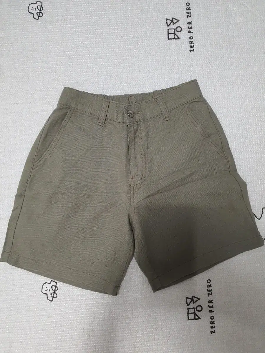 Khaki shorts New product