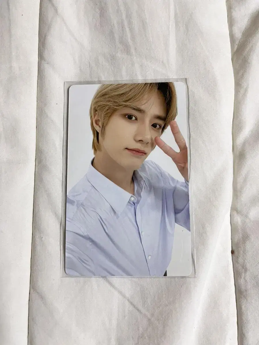 Tuvatu 2023 season's greetings Visuals beomgyu photocard WTS