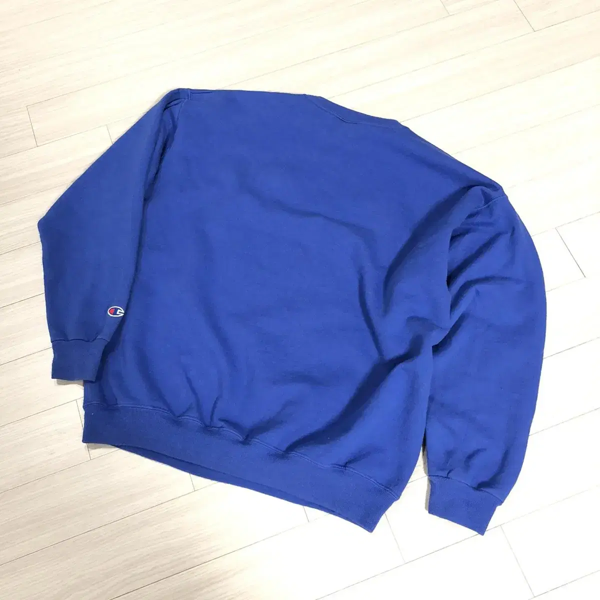 Champion vintage sweat shirts. L