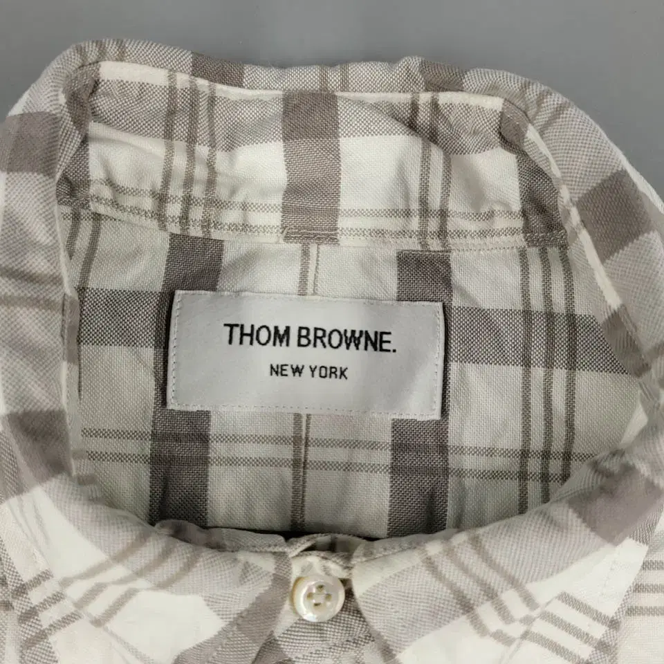 THOM BROWNE 톰브라운 화이트 그레이 체크 히든삼선 버튼다운 옥스