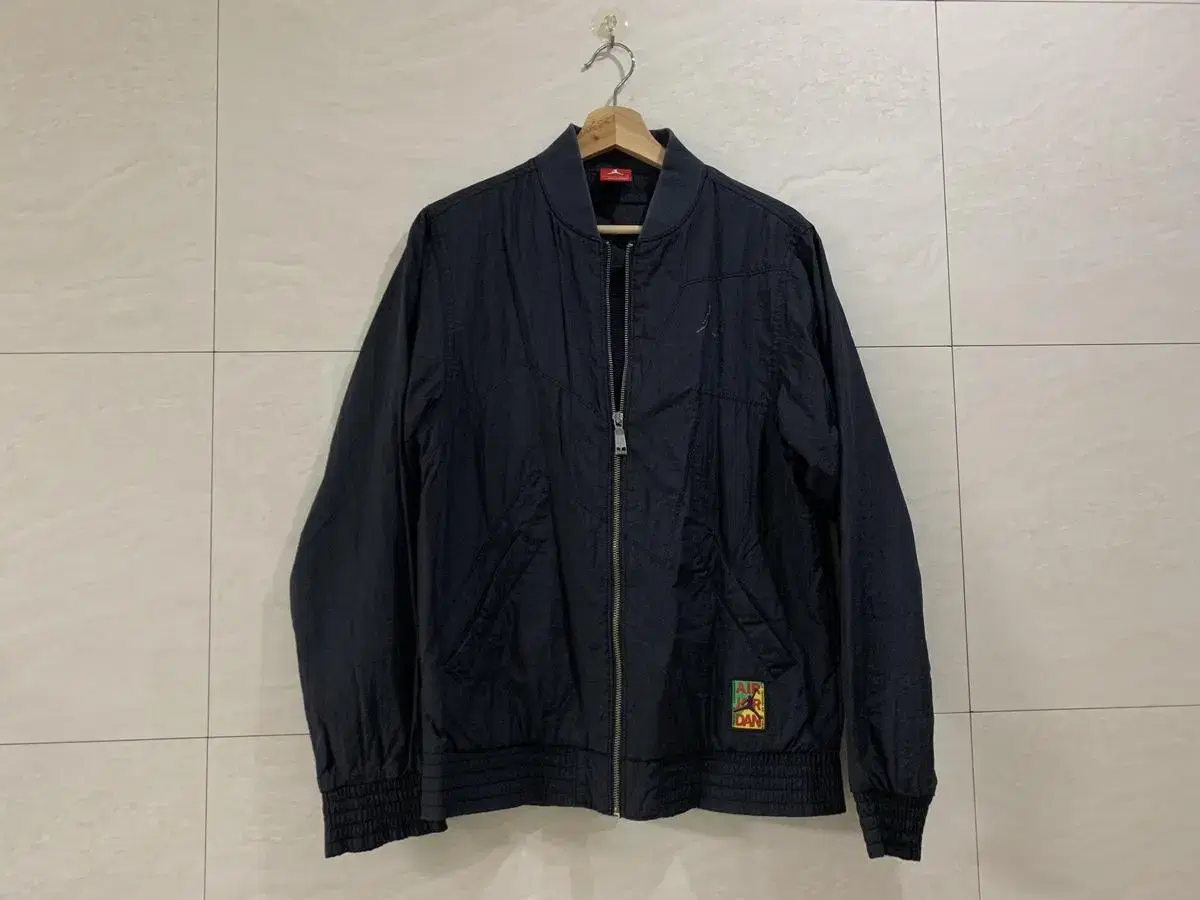 Nike / Jordan Jacket, MA-1, Bomber Jacket / 95