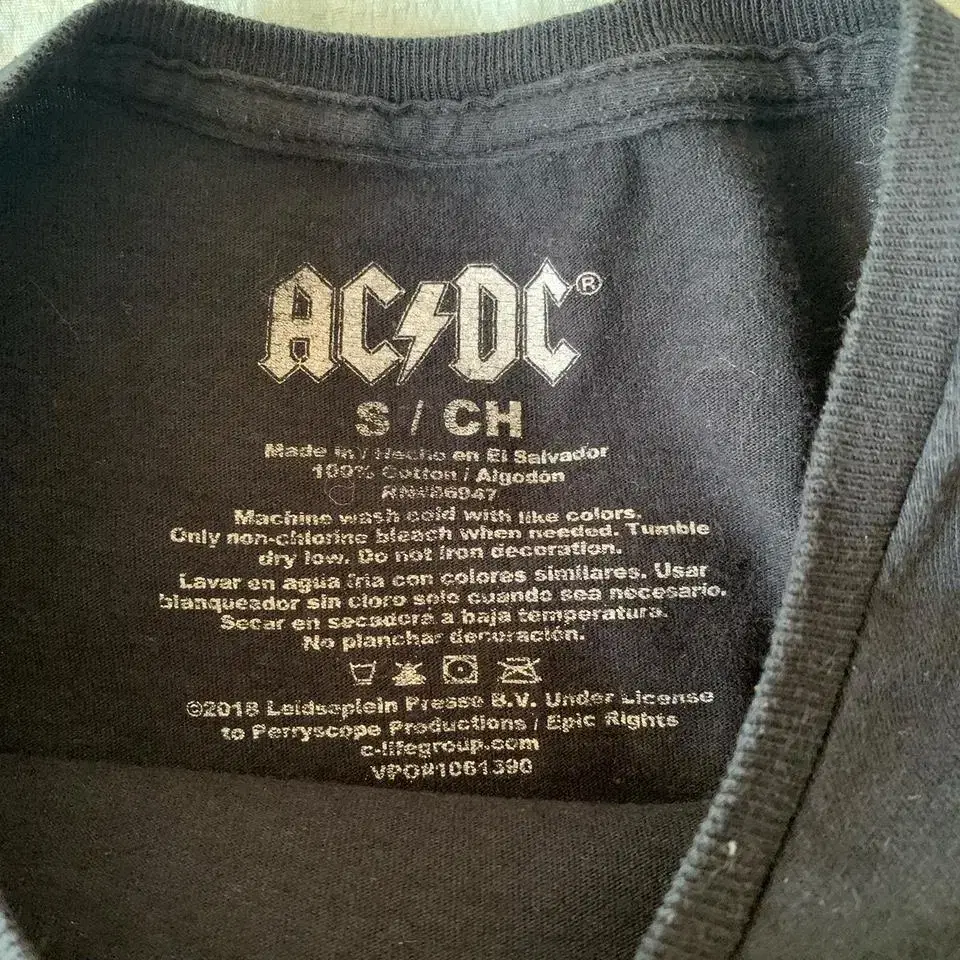 AC/DC의  오리지널 티셔츠