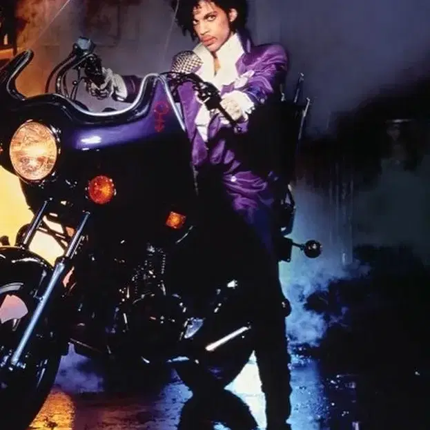 Prince 의 Purple Rain  s 95티셔츠