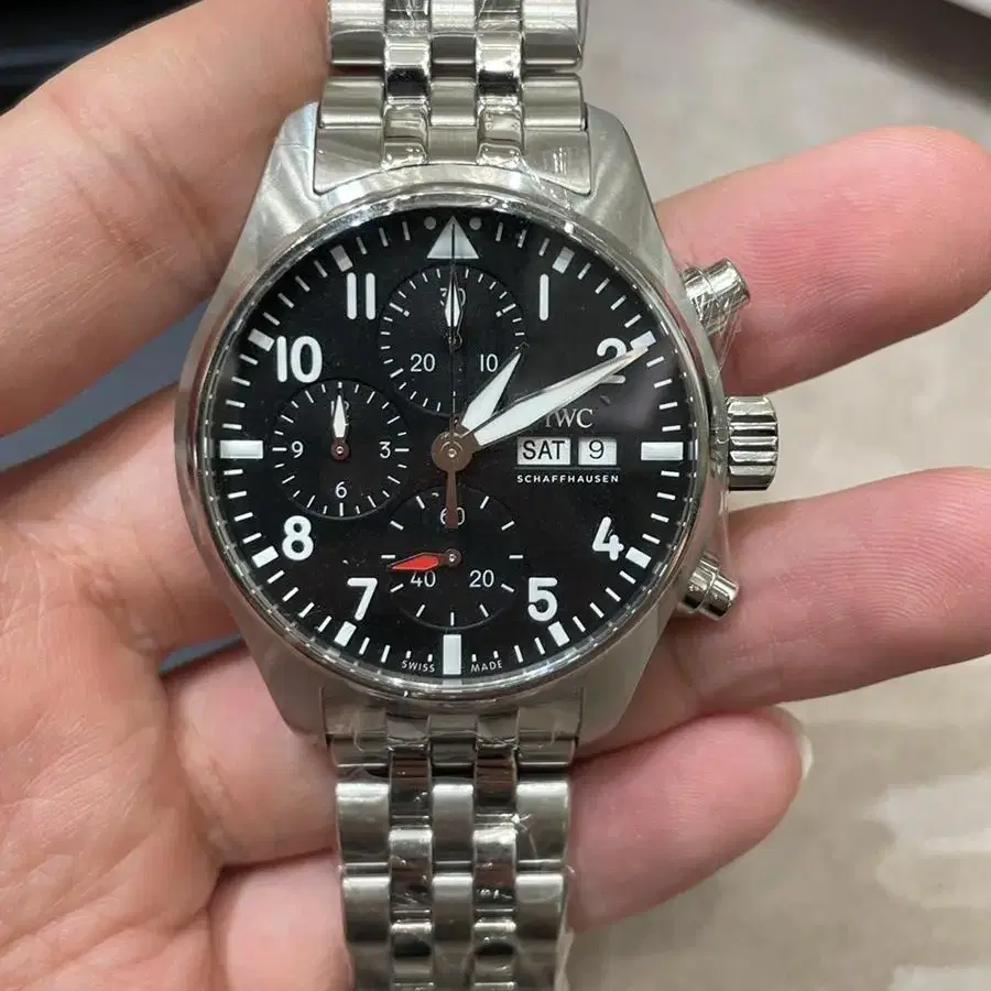 미사용 IWC 신형 파일럿 크로노그래프 41mm