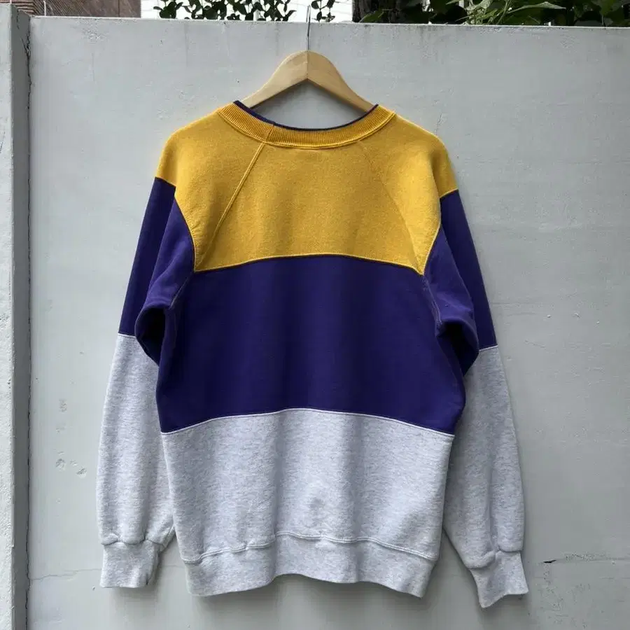 90s NUTMEG USA 3-TONE PLAIN SWEATSHIRT