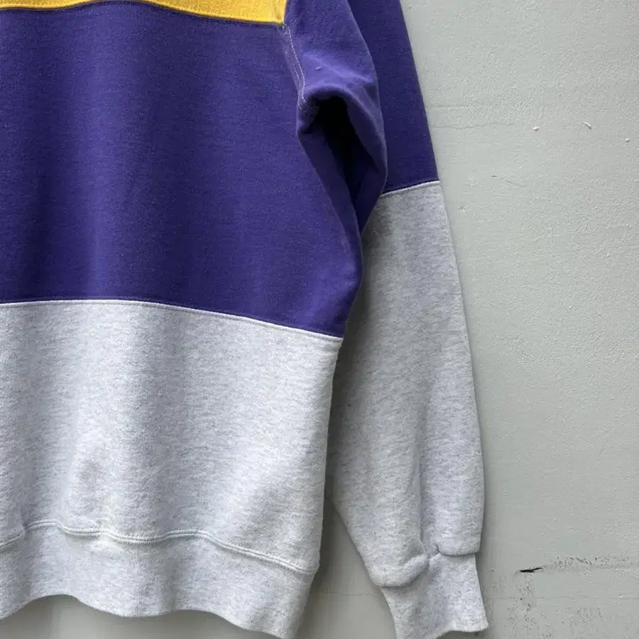 90s NUTMEG USA 3-TONE PLAIN SWEATSHIRT