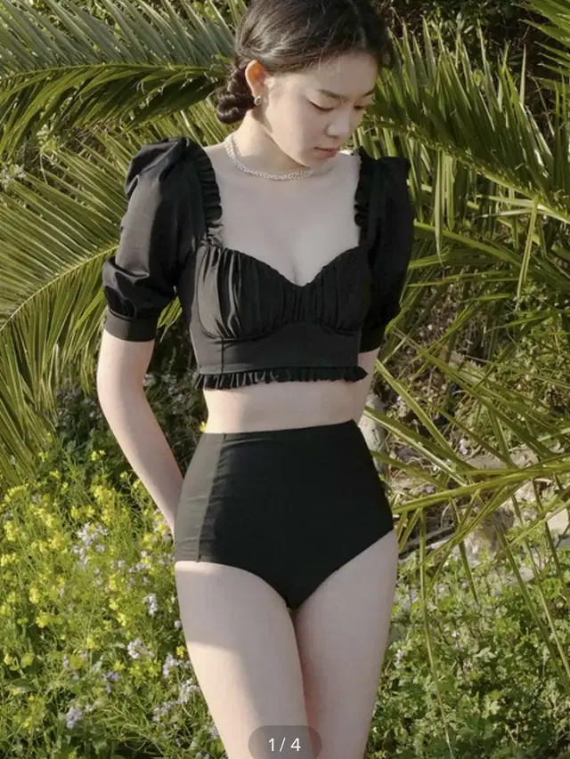 플로움 Chichi Swimwear (Black) M 새상품