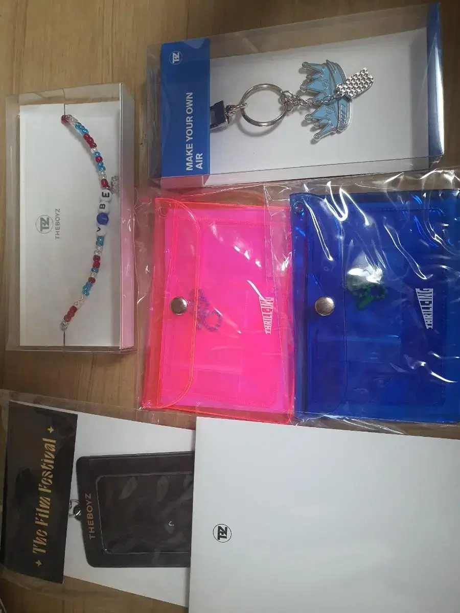 Bionic King Deco sticker sunwoo Bracelet hyunjae keyring Thrillride Wallet Dufilpe Photocard Holder