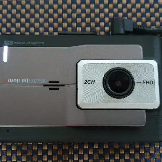 아이나비 FXD7500 블랙박스 (64GB, GPS)