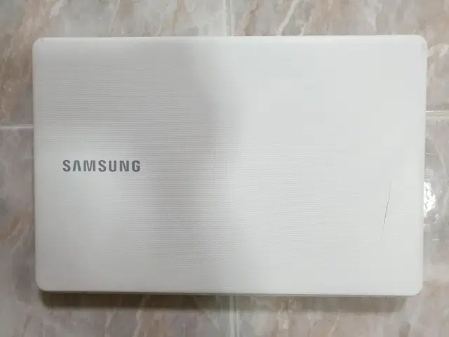 노트북 삼성NT300E5K i5 5200램8G ssd256g 23만원