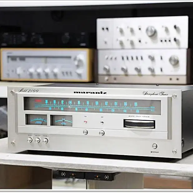 마란츠(MARANTZ) A급 아날로그 튜너 모델 2100