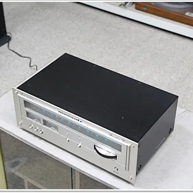 마란츠(MARANTZ) A급 아날로그 튜너 모델 2100