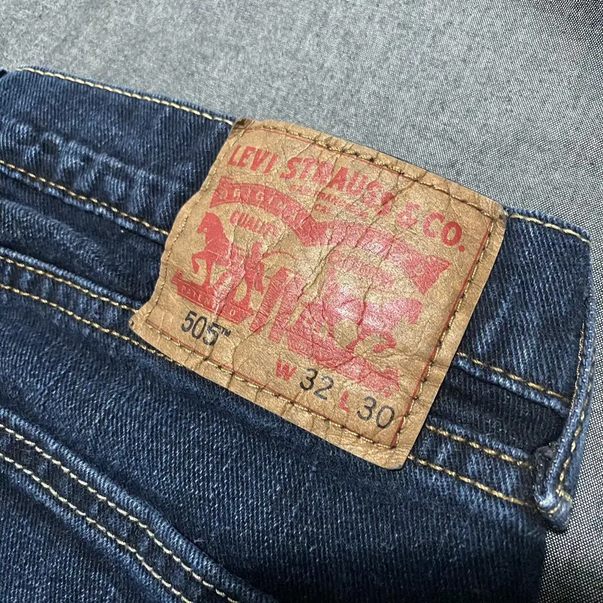 LEVIS 505 Pants Sz 32X30