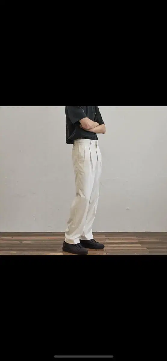 Unery Cream Slacks (Price Drop)