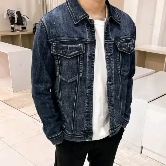 Free shipping stonewashed color scheme men's denim jacket men's jean jacket men's gaeul jacket men's jacket