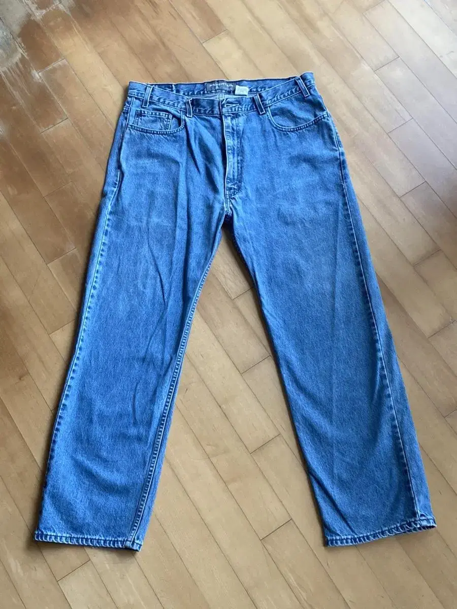 90s Vintage Levi's Silvertab Relaxed Fit for sale