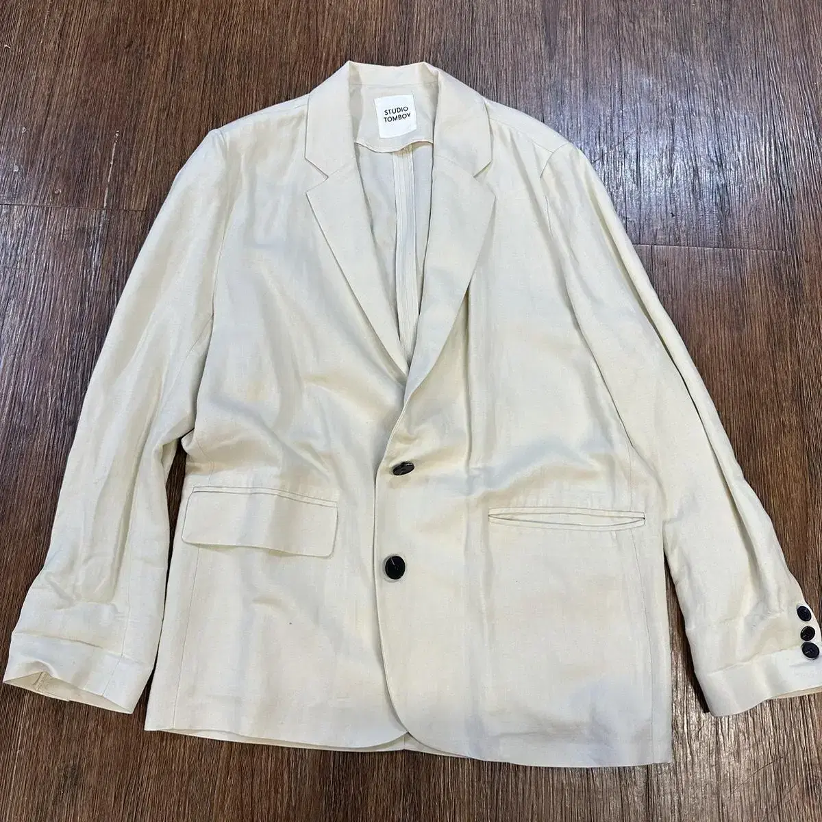 Size 85) Studio Tomboy Jacket.