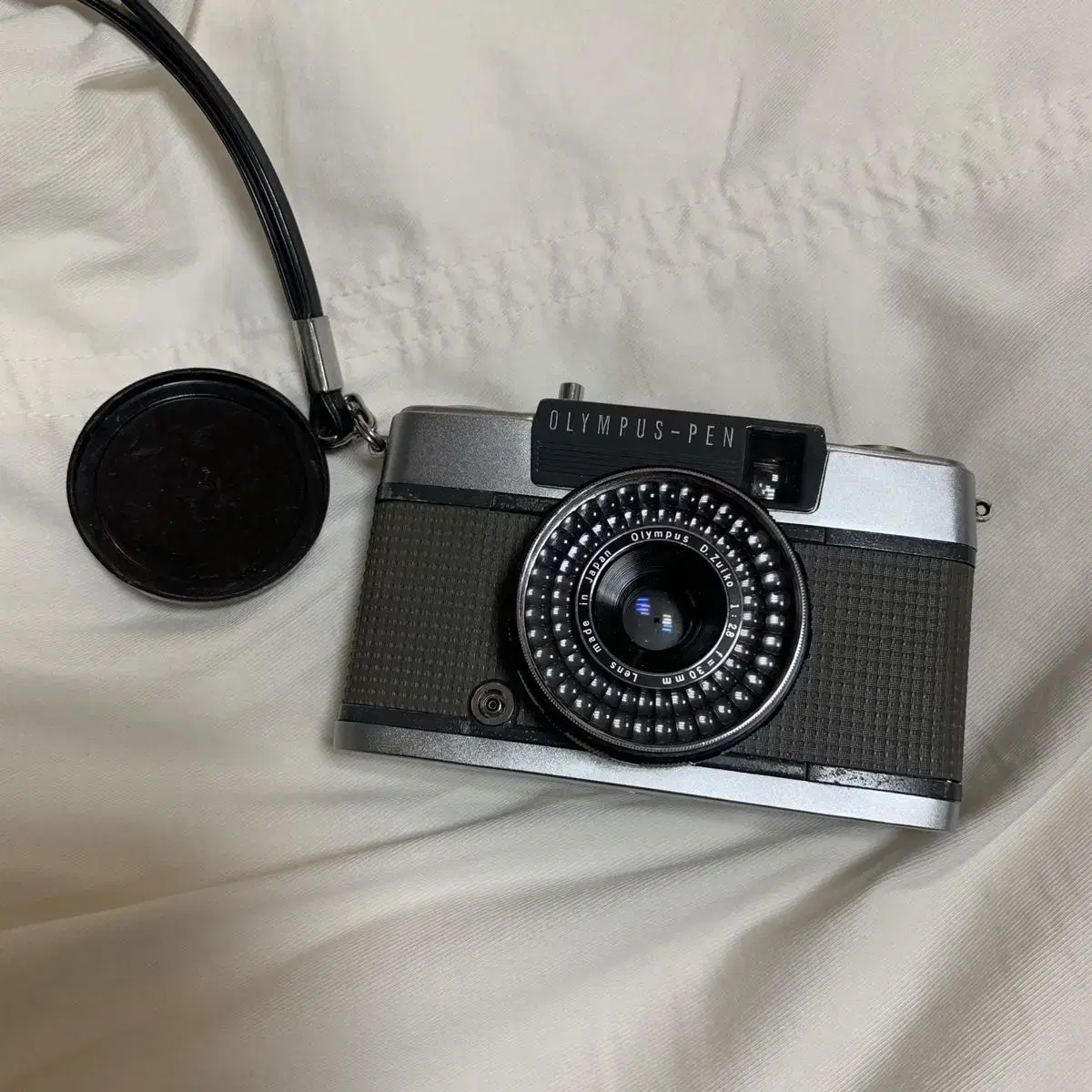 Olympus pen pen ees-2