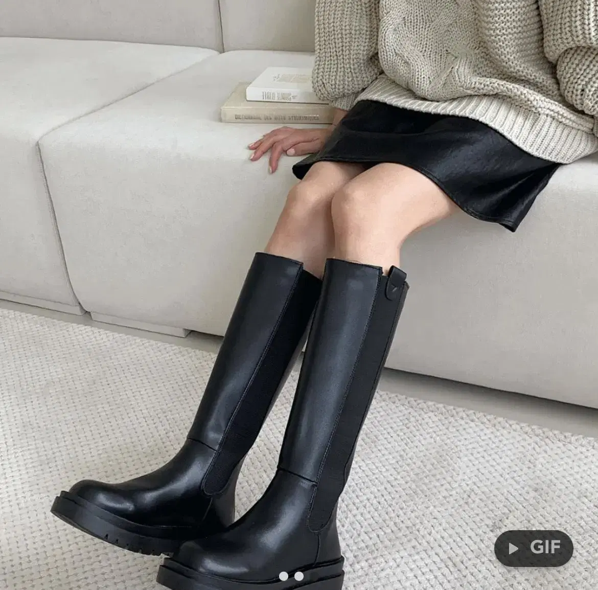 Long boots, black