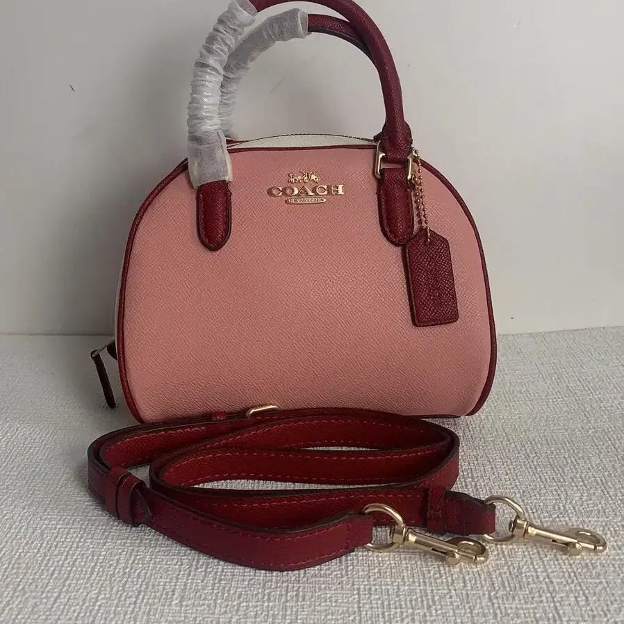 코치 COACH CC784 시드니 사첼 컬러블록 캔디 핑크 초크 버건디