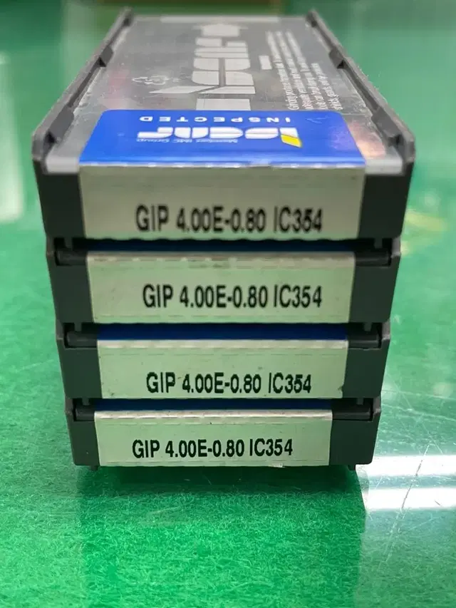 GIP4.00E-0.80 IC354 인서트팁 팝니다