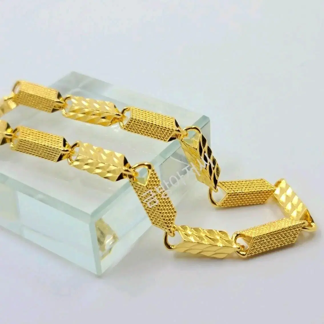 ChromeHeartsDaggerPendant
クロムハーツタガーペンダント CHROME HEARTS | 크롬하츠 [OS] Chrome Hearts 5th Avenue