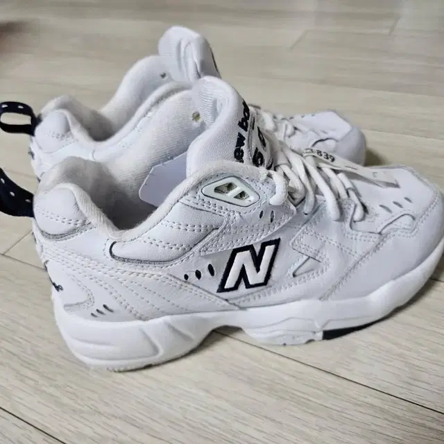 뉴발란스 new balance 608 어글리슈즈 운동화 스니커즈 225