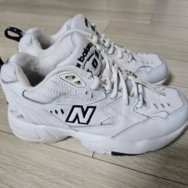 뉴발란스 new balance 608 어글리슈즈 운동화 스니커즈 225