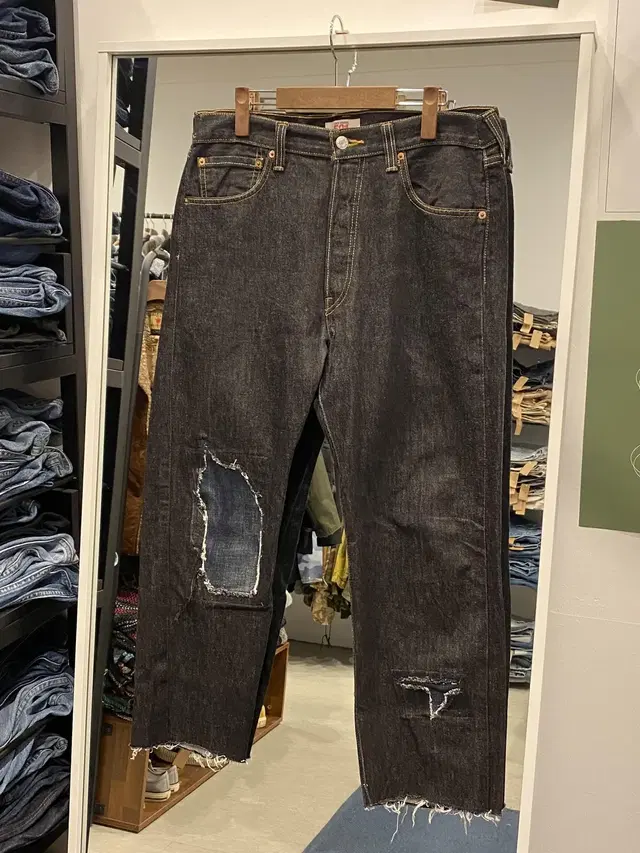 00s Levis 리바이스 501 빈티지 패치 컷팅 데님 팬츠