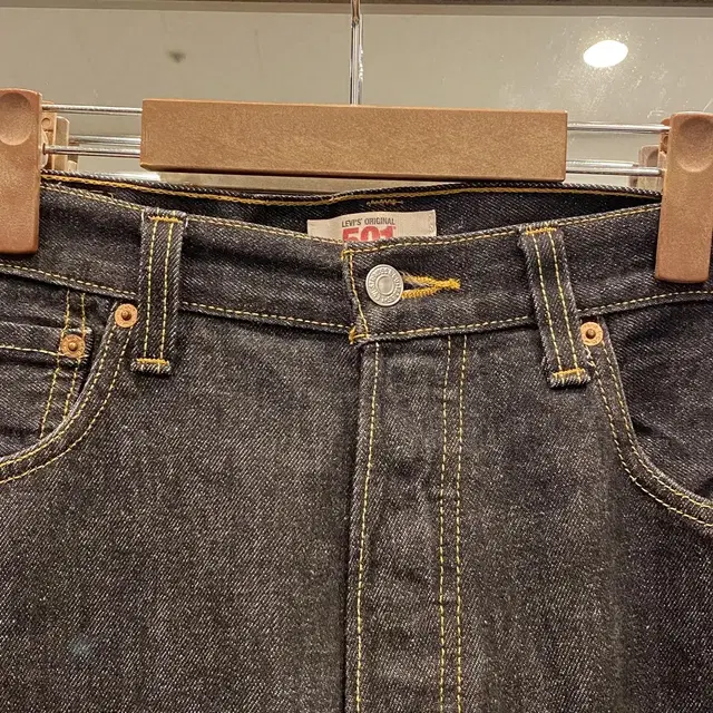 00s Levis 리바이스 501 빈티지 패치 컷팅 데님 팬츠