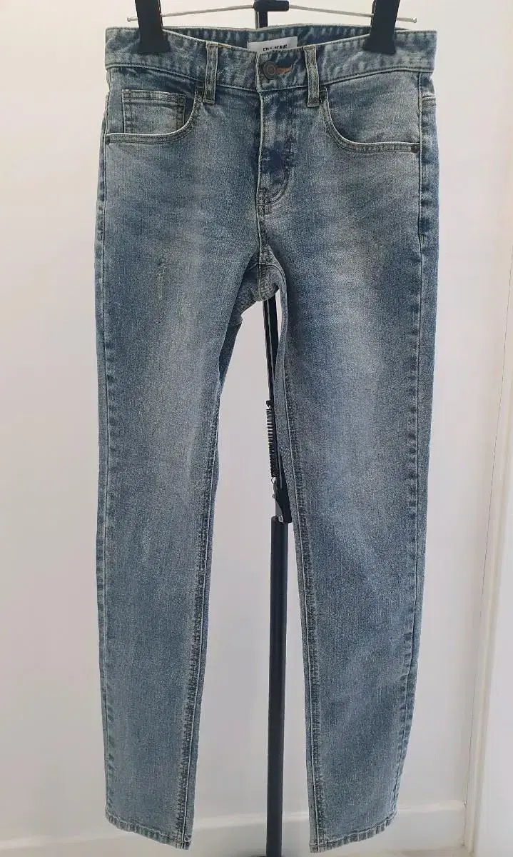 새상품 청바지 FRJ Jeans(TAPERED PANTS) 바지 의류