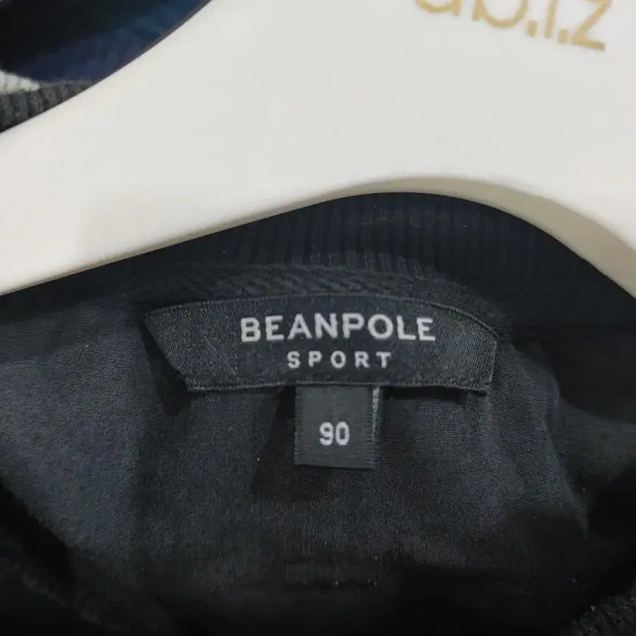 BEANPOLE SPORT 빈폴스포츠 연블랙 오버핏 박시맨투맨