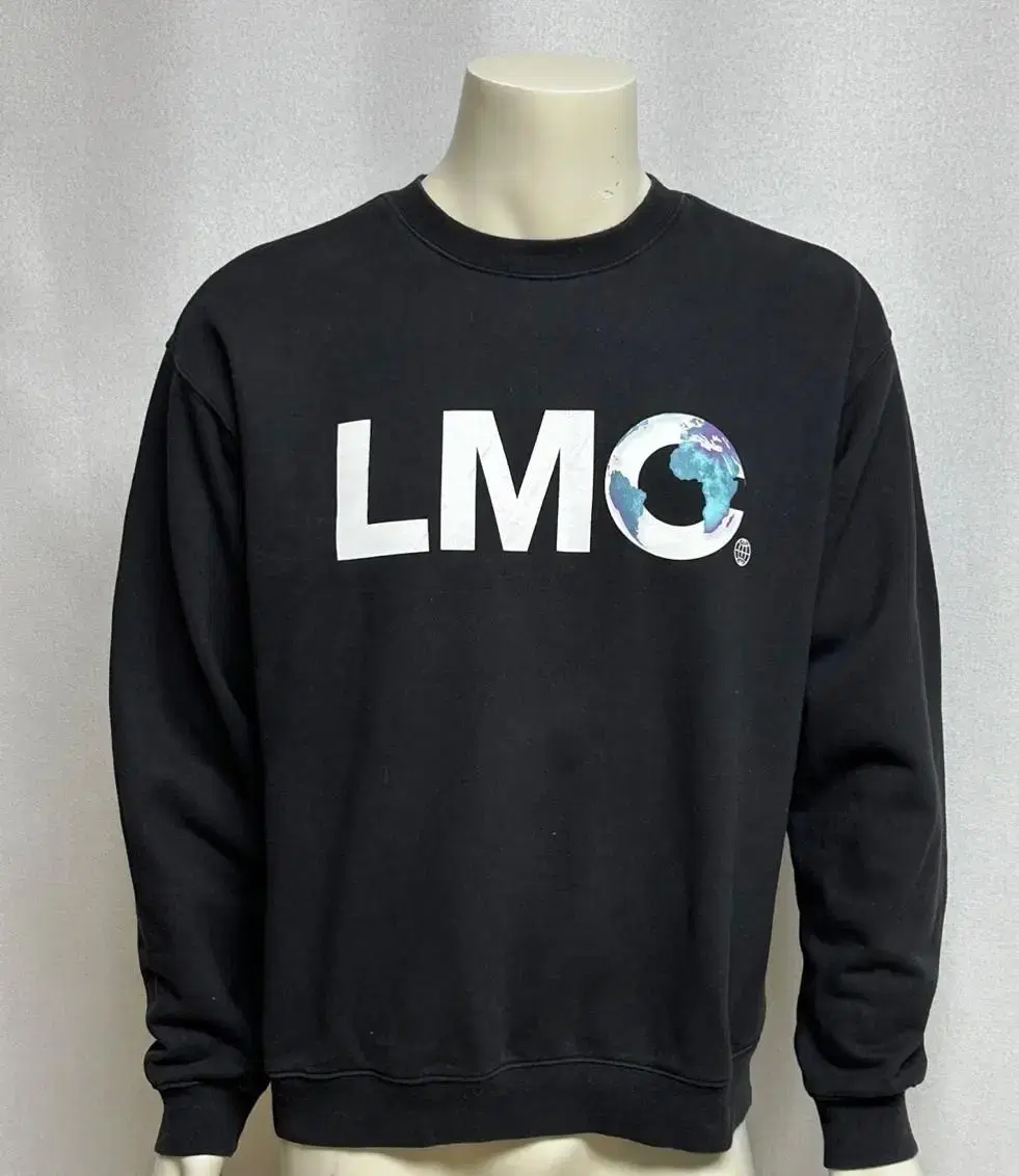 LMC Round Brushed Sweatshirt (M) (Wanwon Shop)