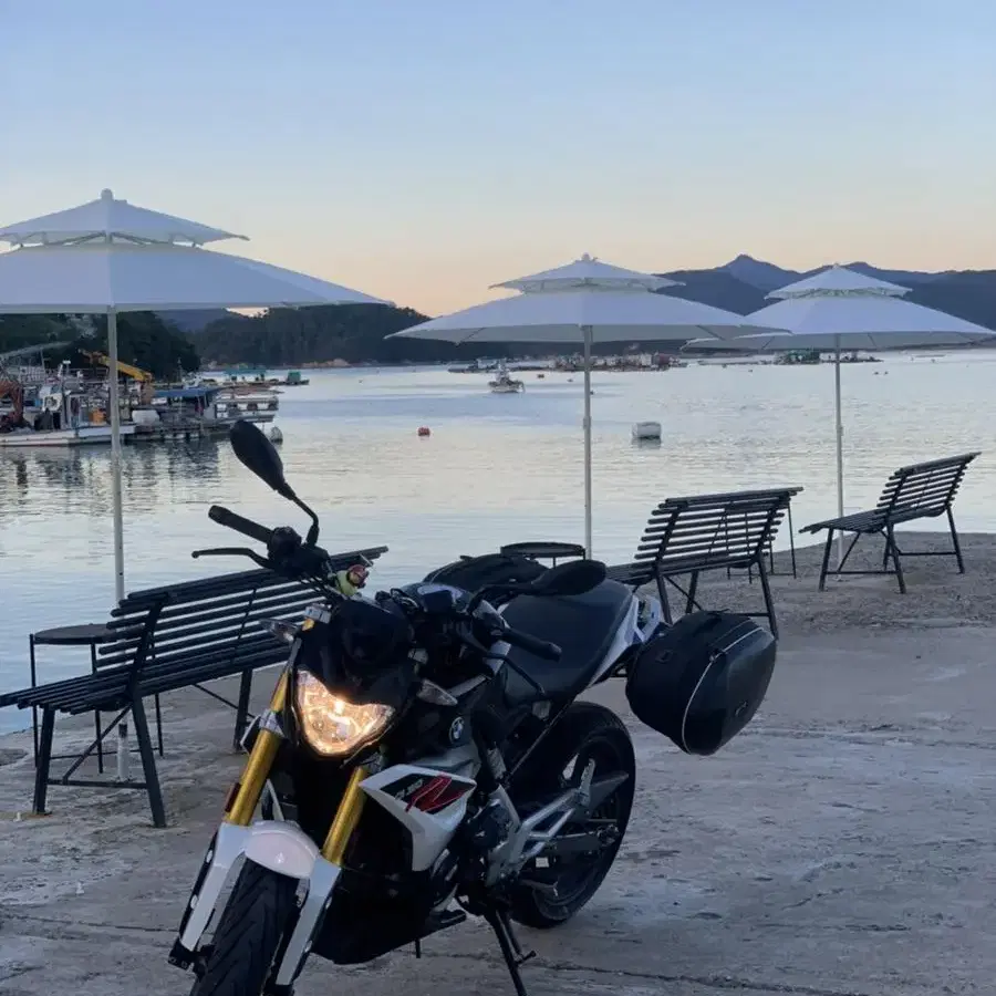 BMW G310R 18년식 12xxxkm