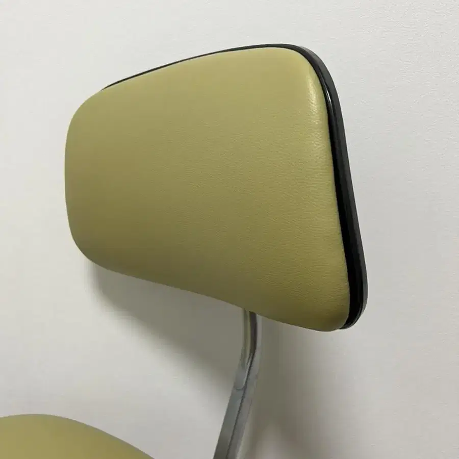 Fritz hansen kevi chair 프리츠한센 케비체어