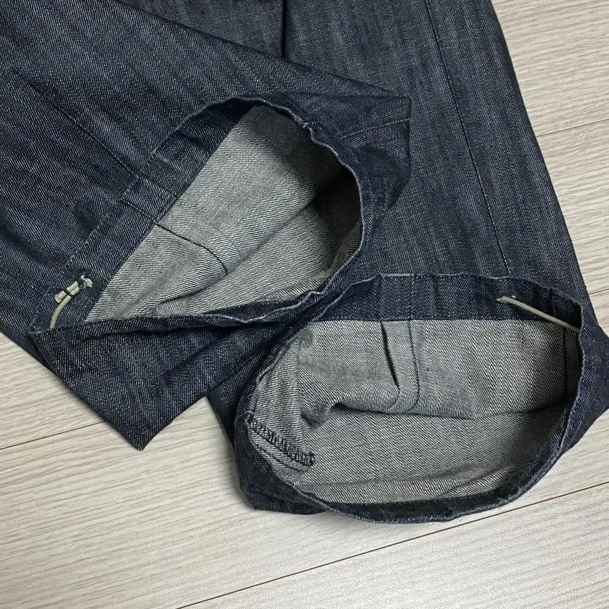 [1] 폴리테루 리소 21SS 인디고