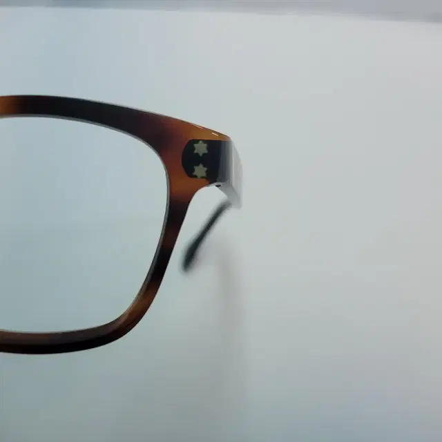 FRAME FRANCE 6mm 시트 별 리벳 프랑스 빈티지 안경