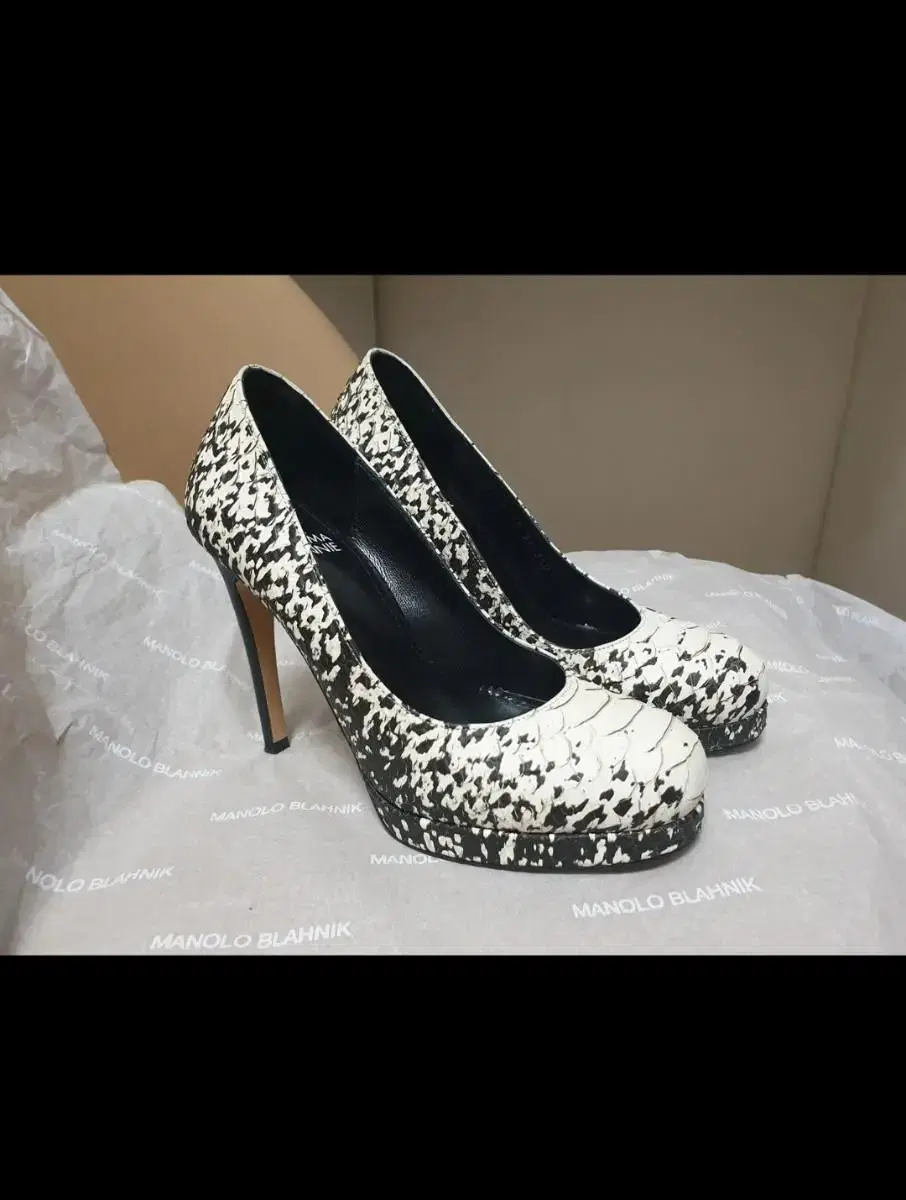Chocomelaboni High Heels (one-time wear)