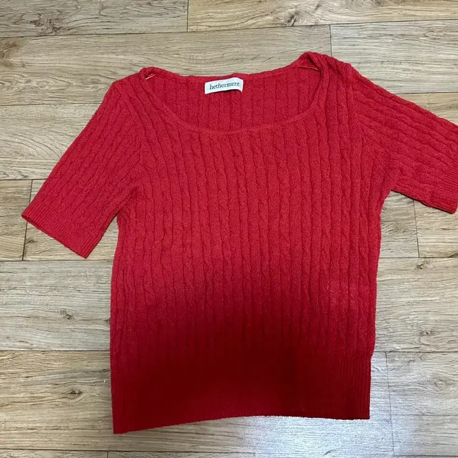 헤더먼트 square linen cable half knit 니트