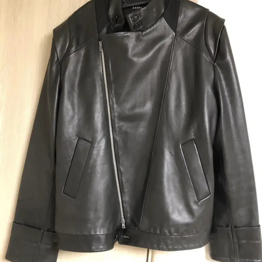 Haute 말가죽(Horse leather) 라이더자켓 54(110)