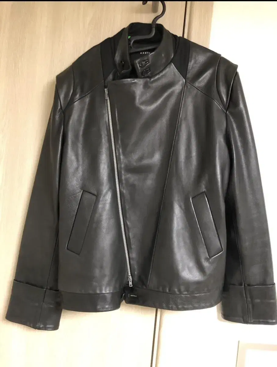 Haute 말가죽(Horse leather) 라이더자켓 54(110)