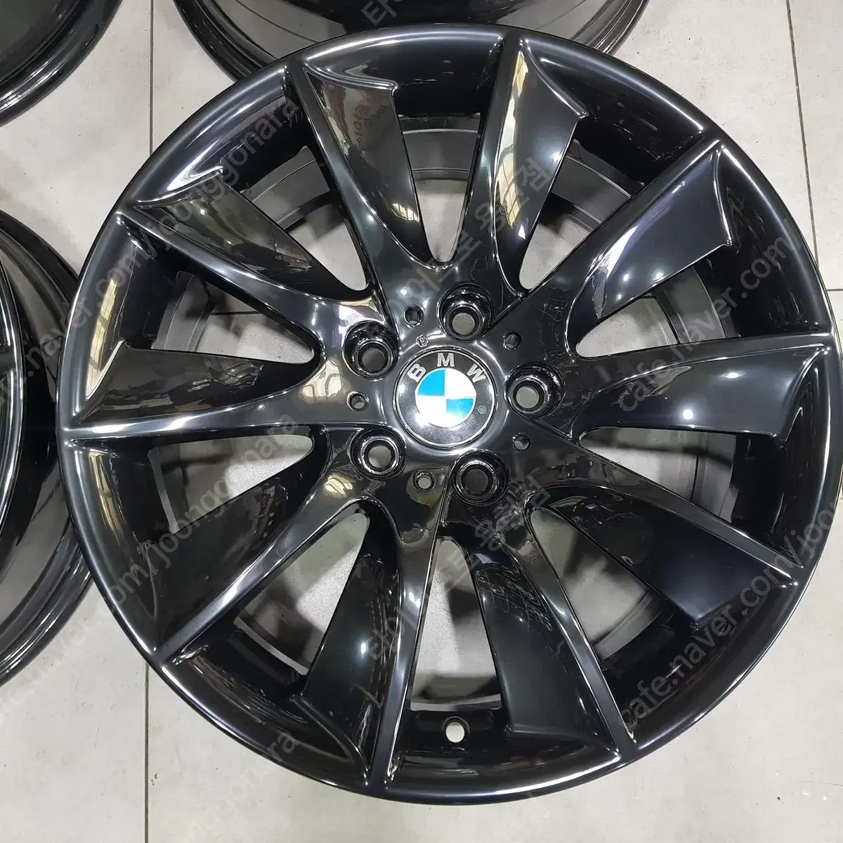 BMW 528i 18인치 터빈 순정 중고휠 판매합니다