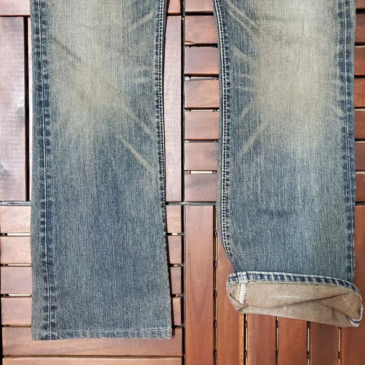 00s Wrangler jean (32 inch)