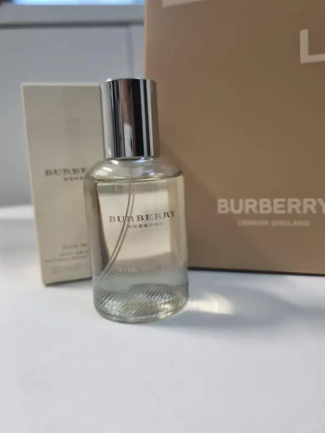 버버리 위캔드 포우먼 퍼퓸 30ml